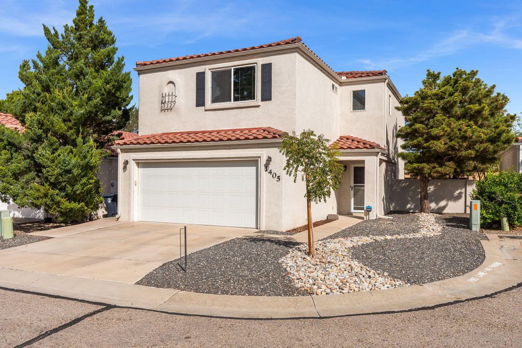 1405 Villa Candela NE, Albuquerque, NM 87113