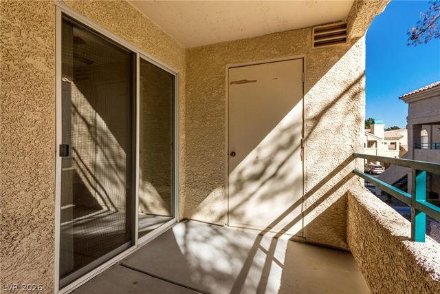 2251 Wigwam Parkway 1927, Henderson, NV 89074