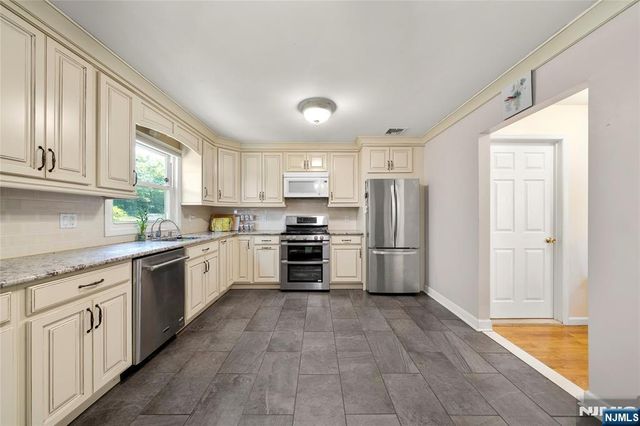 693 Probst Avenue A, Fairview, NJ 07022