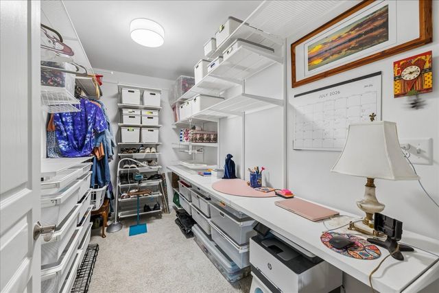 310 E Church Avenue 209, Libertyville, IL 60048