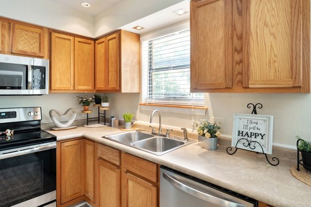 116 E Beachwood Loop, Trinidad, TX 75163