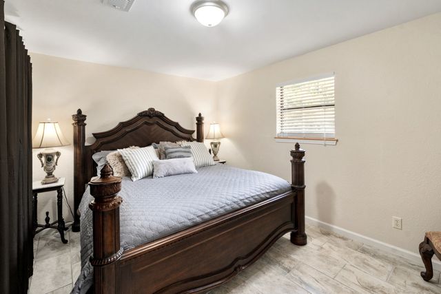 116 E Beachwood Loop, Trinidad, TX 75163