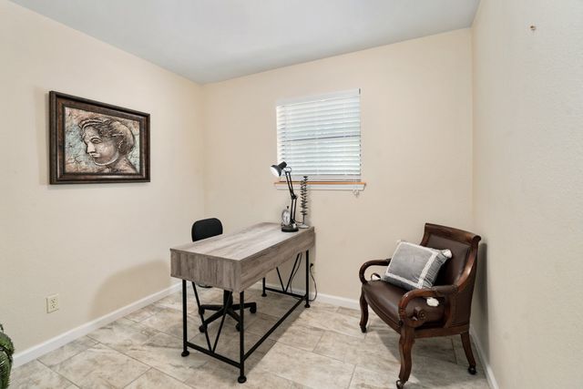 116 E Beachwood Loop, Trinidad, TX 75163