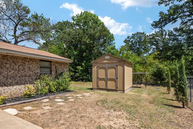 116 E Beachwood Loop, Trinidad, TX 75163