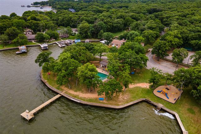 116 E Beachwood Loop, Trinidad, TX 75163
