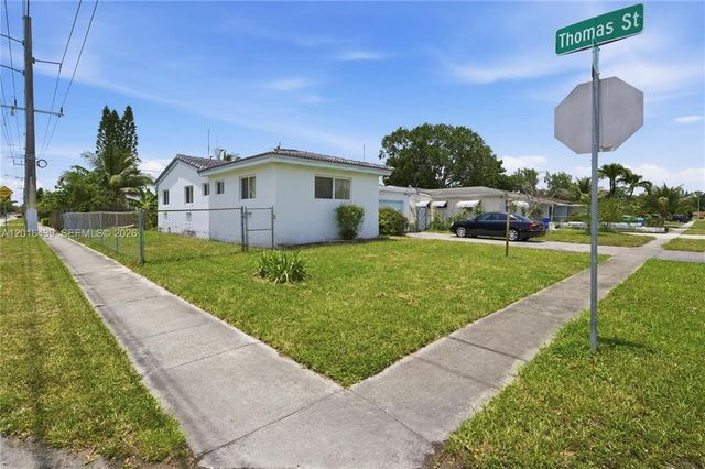 2300 N 57th Terrace, Hollywood, FL 33021