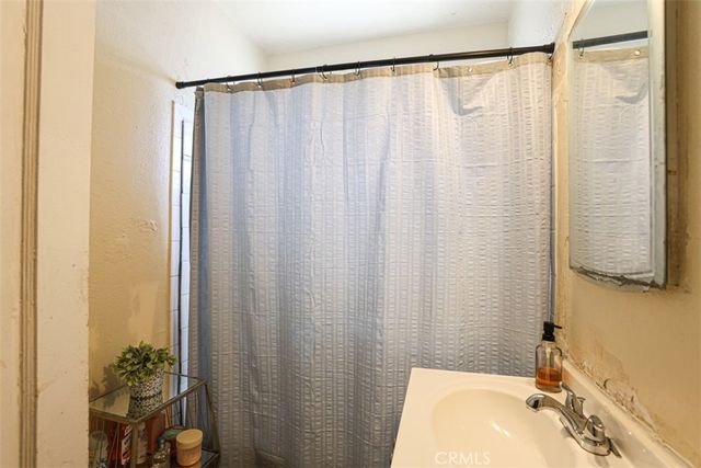 10223 S Grevillea, Inglewood, CA 90304