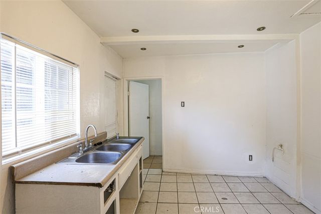 10223 S Grevillea, Inglewood, CA 90304