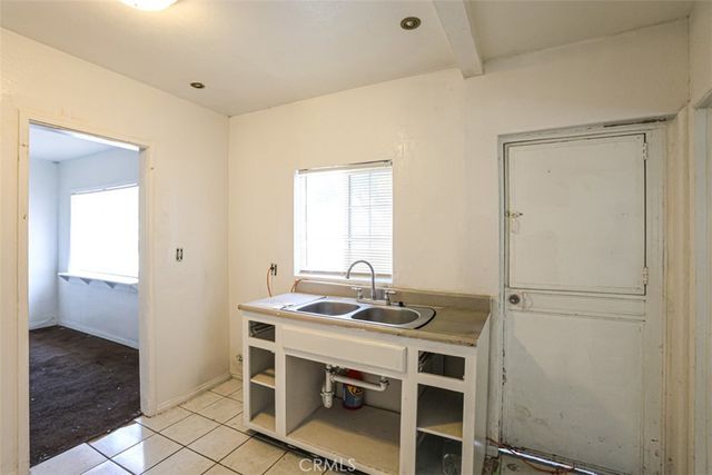 10223 S Grevillea, Inglewood, CA 90304