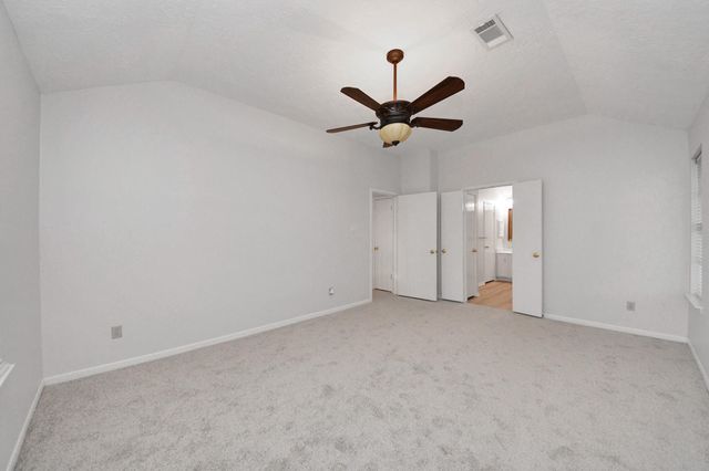 4907 Heritage Plains Drive, Friendswood, TX 77546