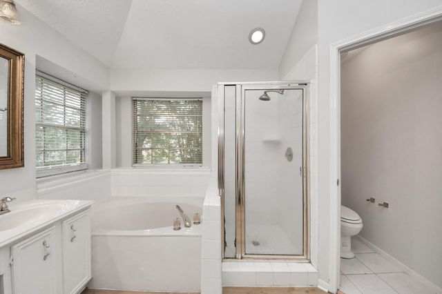 4907 Heritage Plains Drive, Friendswood, TX 77546