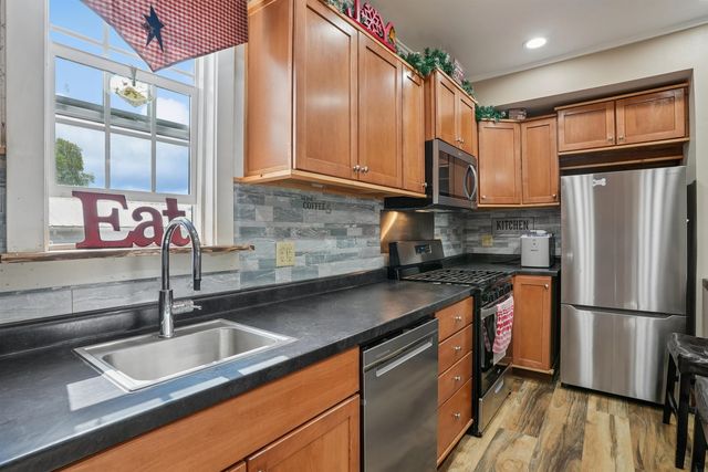 1714 12th Avenue, Eldora, IA 50627