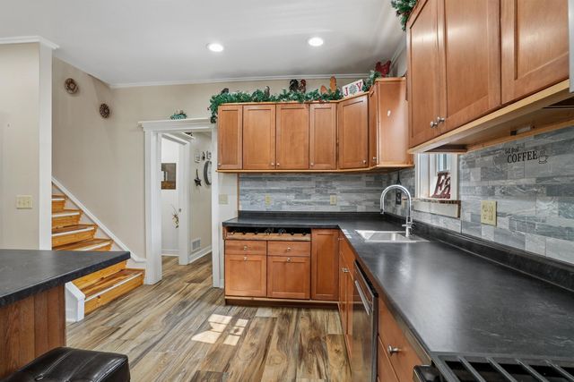 1714 12th Avenue, Eldora, IA 50627