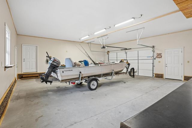 1714 12th Avenue, Eldora, IA 50627