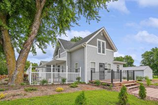 1714 12th Avenue, Eldora, IA 50627