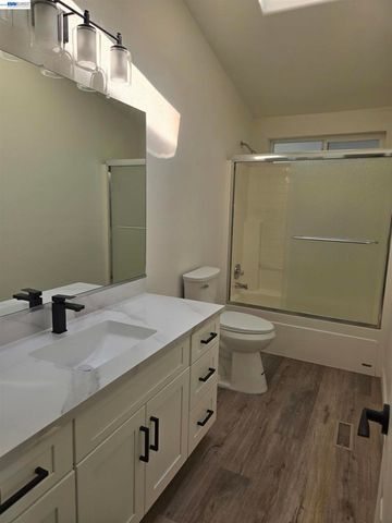 183 Neptune Ave, Hayward, CA 94544