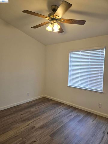 183 Neptune Ave, Hayward, CA 94544