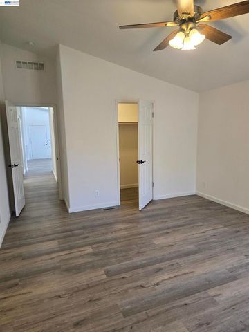 183 Neptune Ave, Hayward, CA 94544
