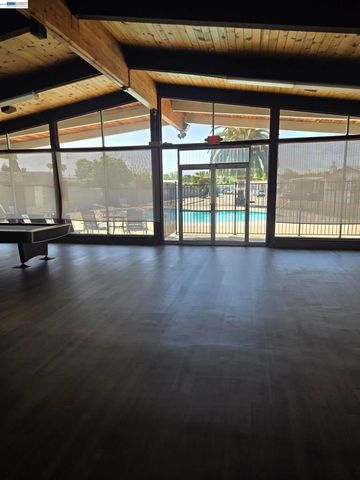 183 Neptune Ave, Hayward, CA 94544