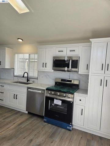 183 Neptune Ave, Hayward, CA 94544