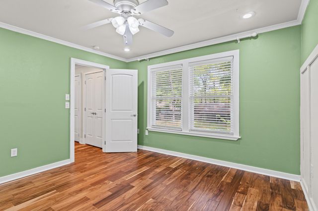 15 Smoking Oaks Rd, Conway, AR 72034