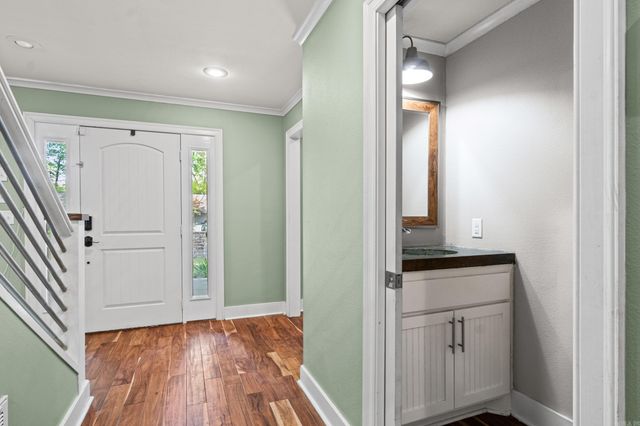 15 Smoking Oaks Rd, Conway, AR 72034