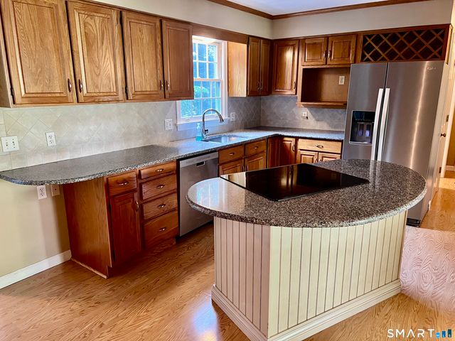 88 Lawlor Road, Tolland, CT 06084
