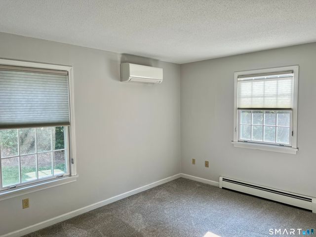 88 Lawlor Road, Tolland, CT 06084