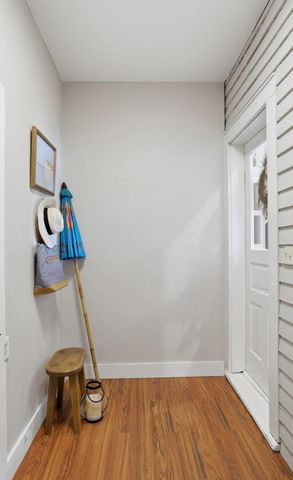 1001 Avenue K, Galveston, TX 77550