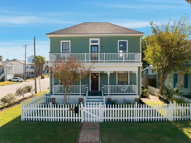1001 Avenue K, Galveston, TX 77550