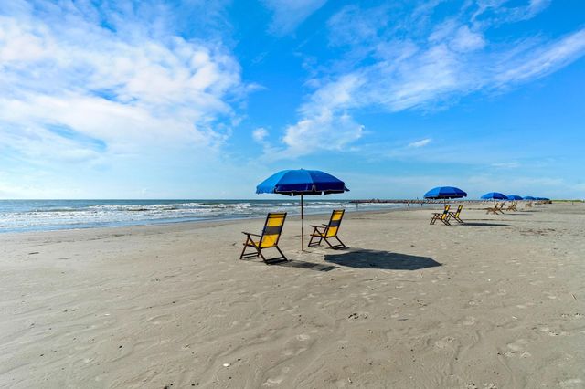 1001 Avenue K, Galveston, TX 77550