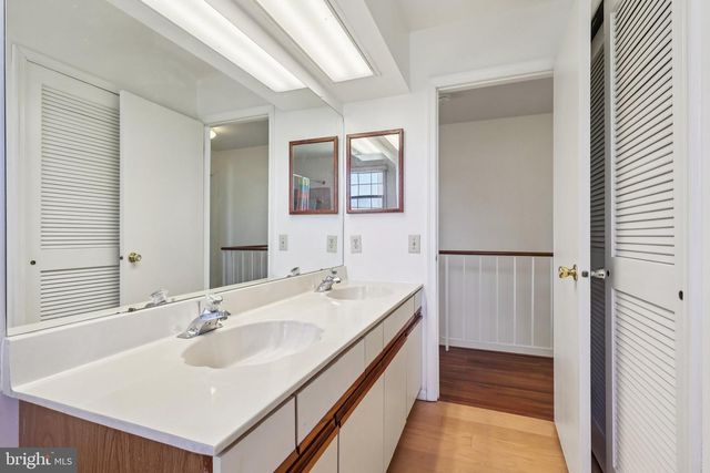 217 BALFIELD TER, Cherry Hill, NJ 08003