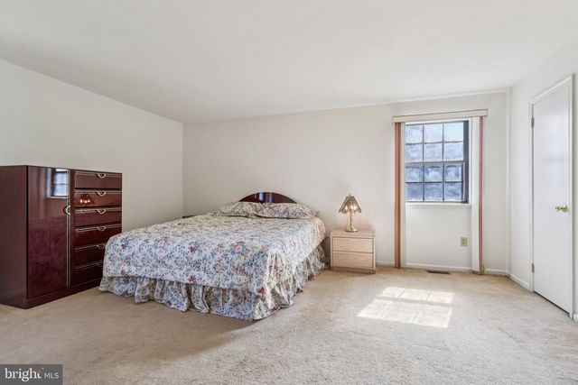 217 BALFIELD TER, Cherry Hill, NJ 08003