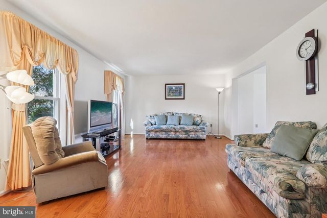 217 BALFIELD TER, Cherry Hill, NJ 08003