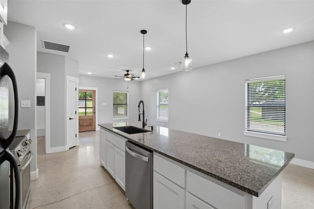 738 E Sears Street, Denison, TX 75021