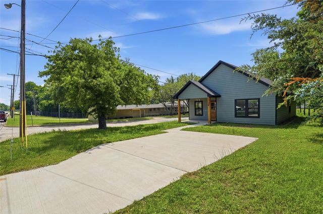 738 E Sears Street, Denison, TX 75021