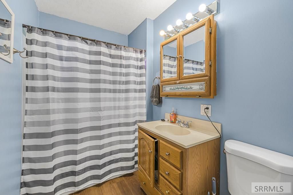 Image 13 of property listing at 2031 Lawrence Lane, Blackfoot, ID 83221