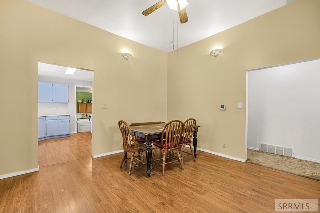 Image 5 of property listing at 2031 Lawrence Lane, Blackfoot, ID 83221