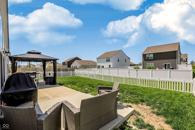 358 Switchgrass Lane, Whiteland, IN 46184