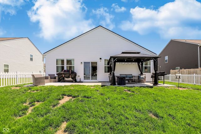 358 Switchgrass Lane, Whiteland, IN 46184
