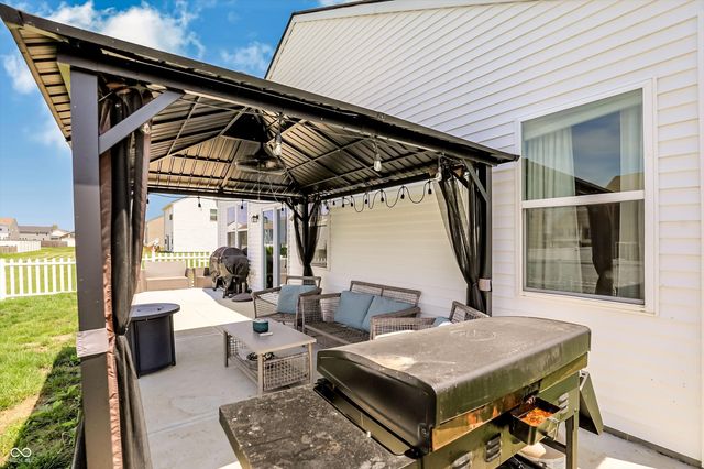 358 Switchgrass Lane, Whiteland, IN 46184