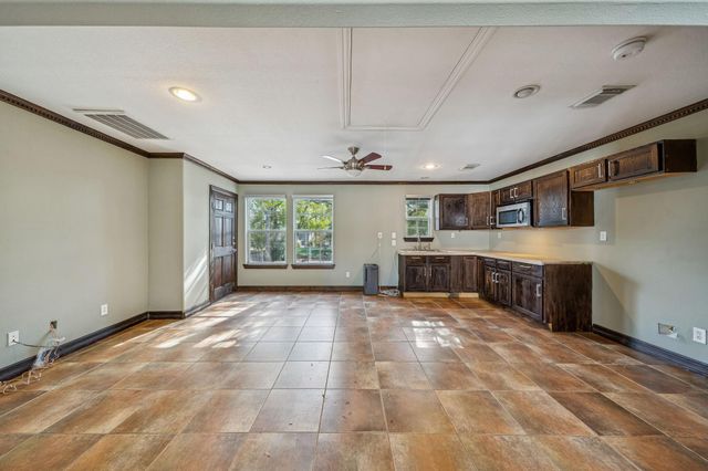 819 Azalea Street, Houston, TX 77018