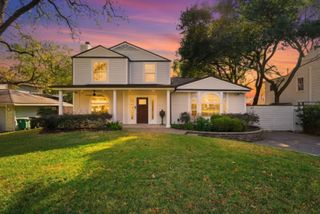 819 Azalea Street, Houston, TX 77018