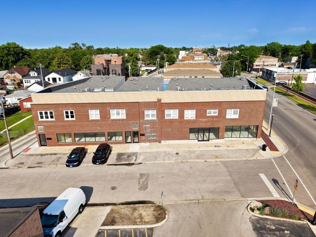 8324 Grand Avenue, River Grove, IL 60171