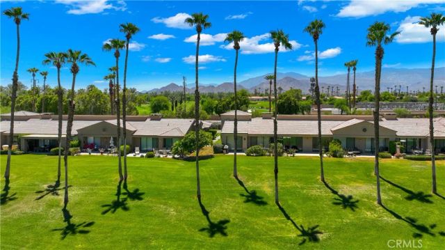 76238 Honeysuckle Drive, Palm Desert, CA 92211