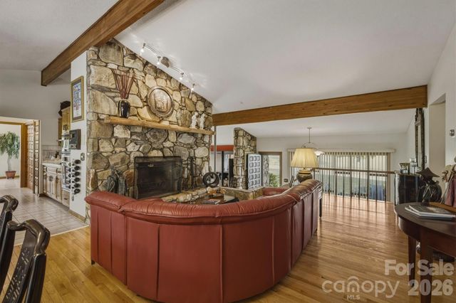 122 Lake Club Drive, Nebo, NC 28761
