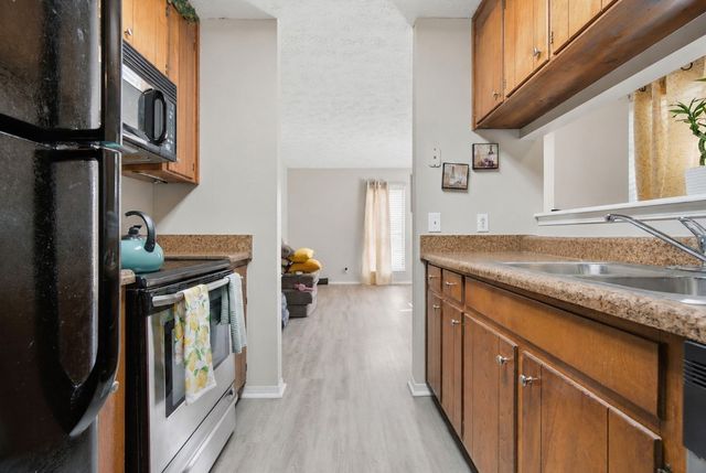 301 Andrew Jackson Pl, Hermitage, TN 37076