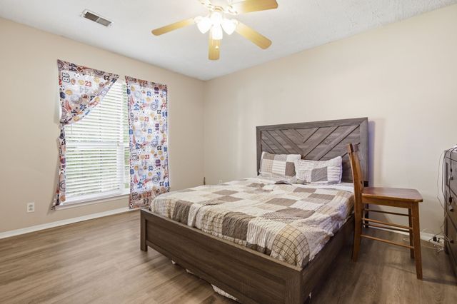 301 Andrew Jackson Pl, Hermitage, TN 37076