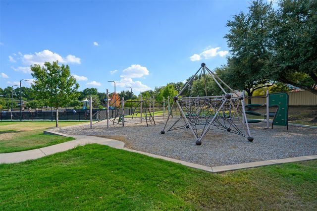 1816 Desoto Drive, Mckinney, TX 75072