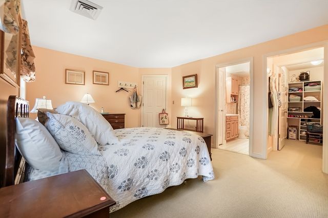 501 Lexington Street 11, Waltham, MA 02452